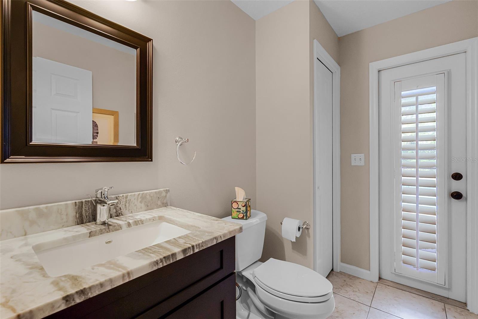 Image 36 of 61 For 831 Royalwood Lane