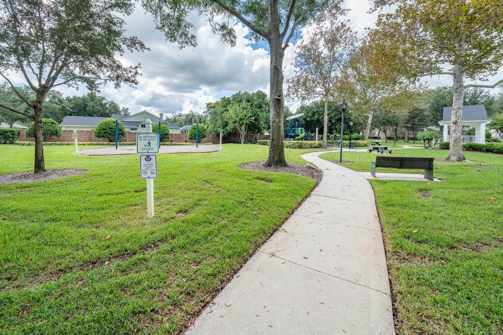 Image 53 of 61 For 831 Royalwood Lane