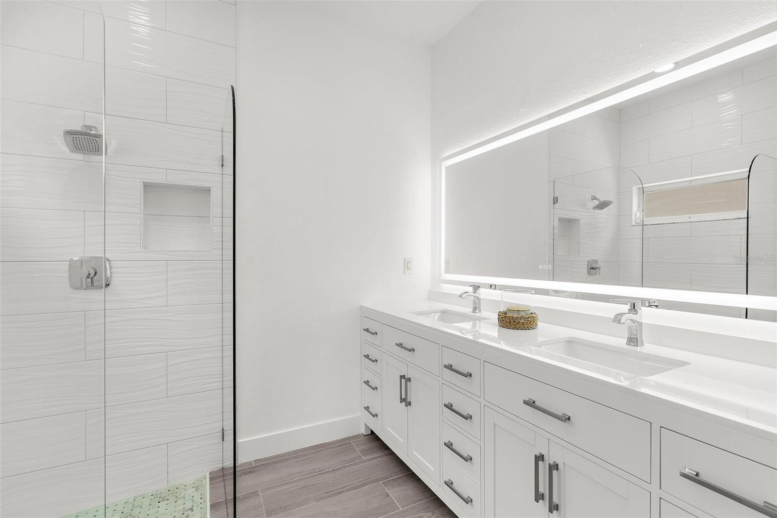 Image 20 of 32 For 9555 Knightsbridge Circle