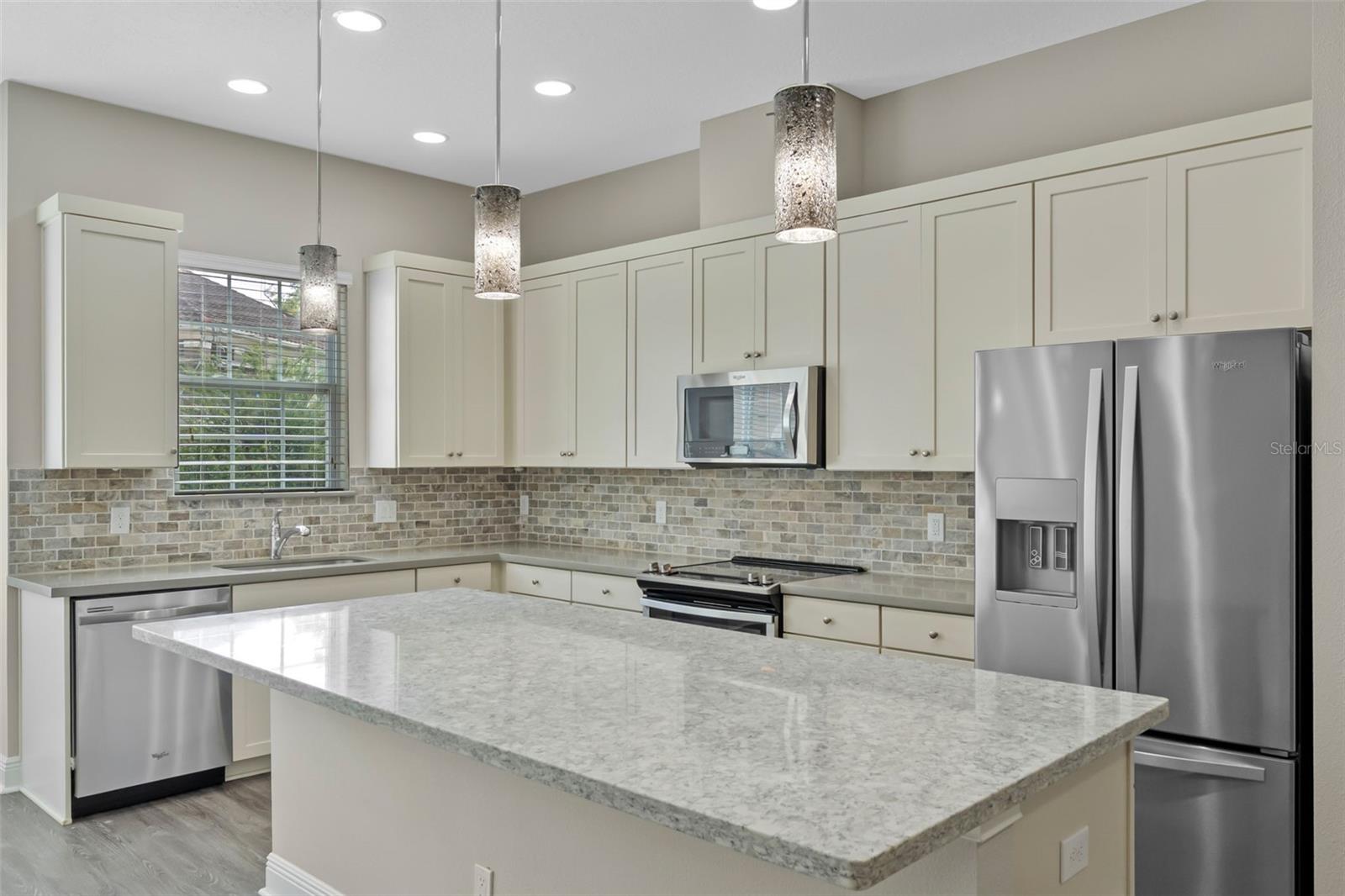 Image 4 of 34 For 2648 Lobelia Drive