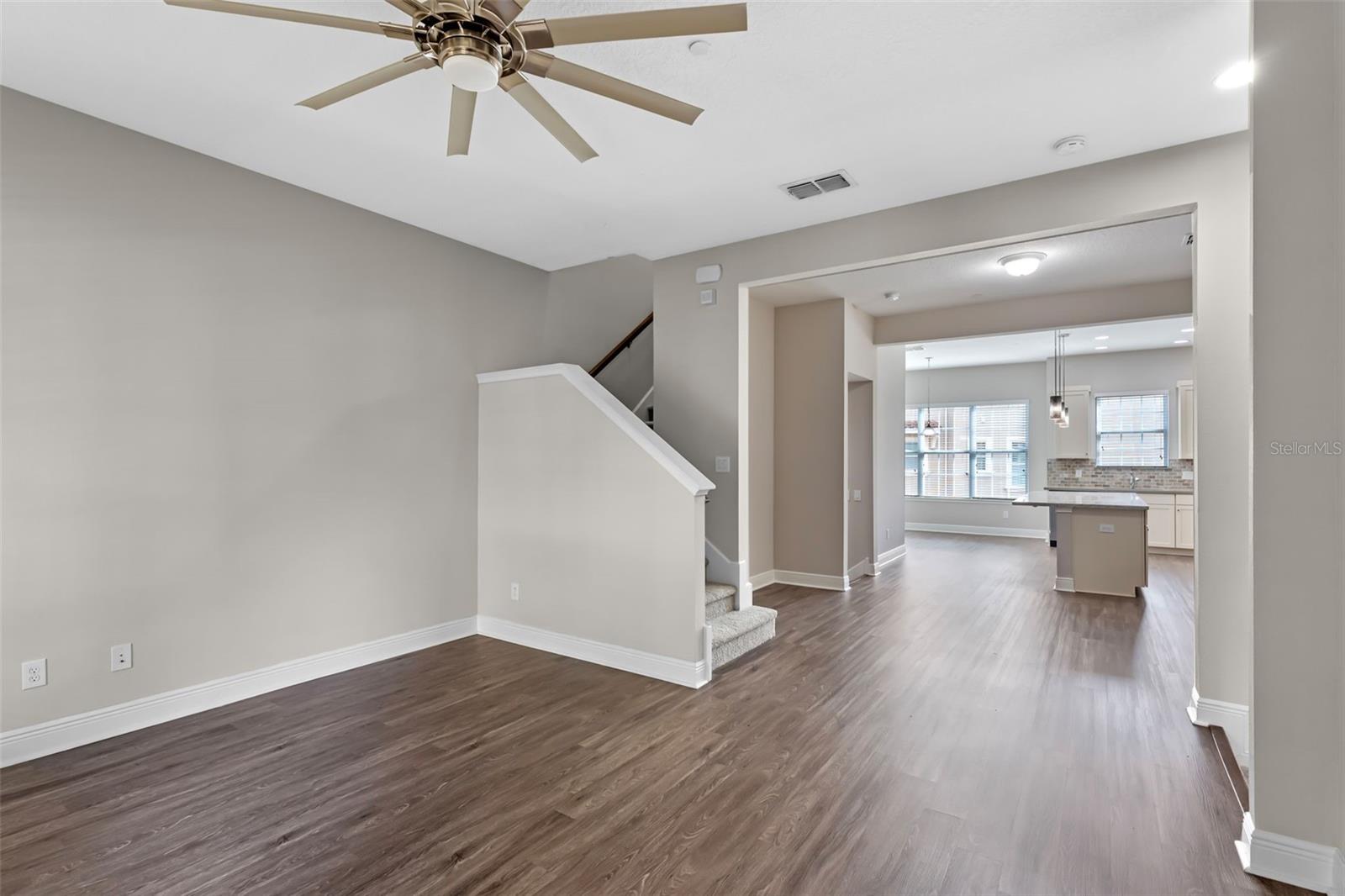 Image 7 of 34 For 2648 Lobelia Drive