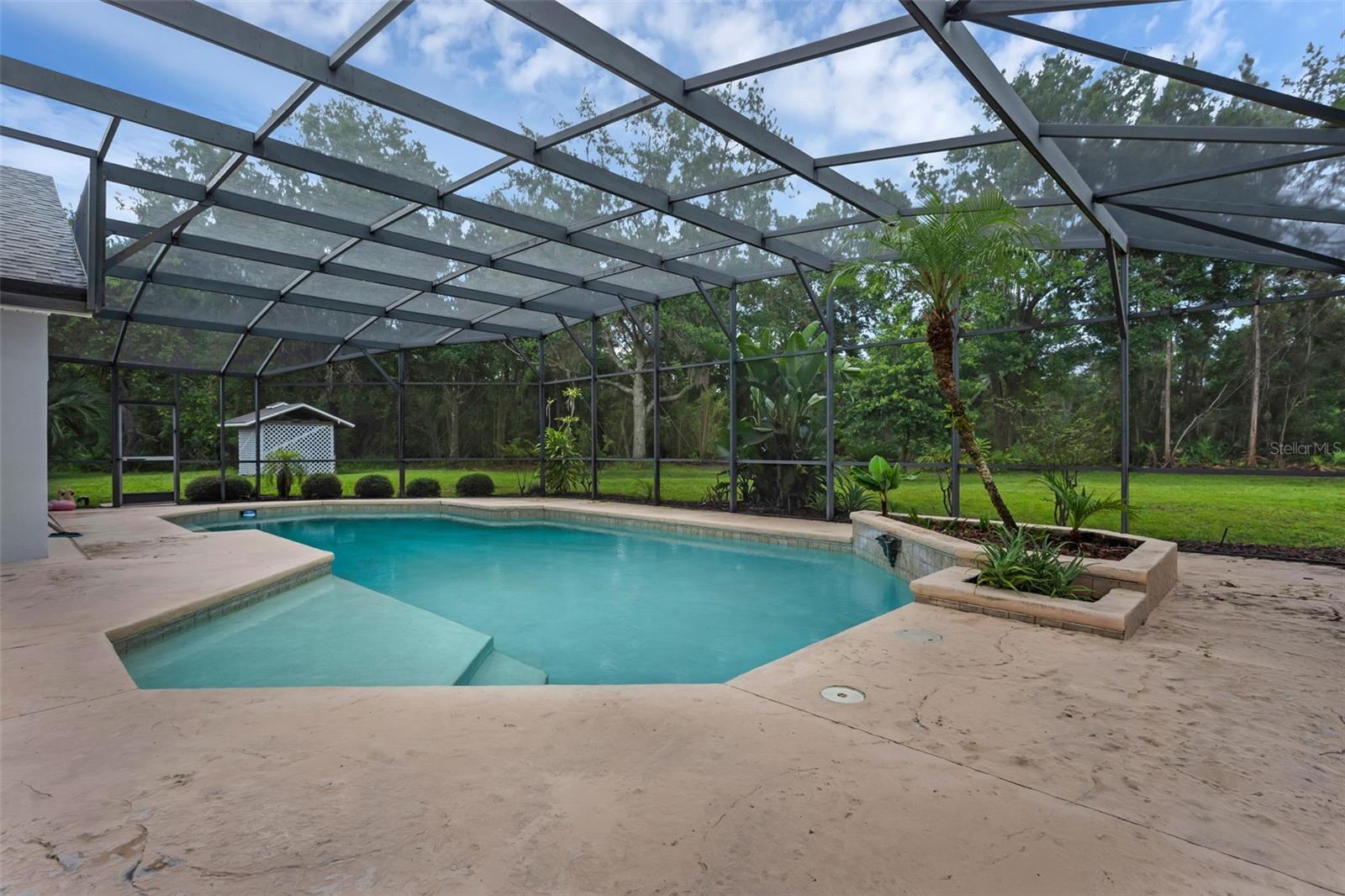 Image 27 of 37 For 15038 Willow Lane