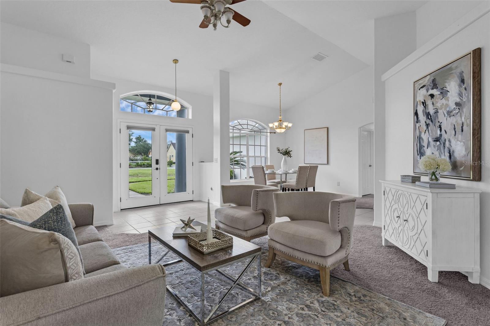 Image 4 of 37 For 15038 Willow Lane