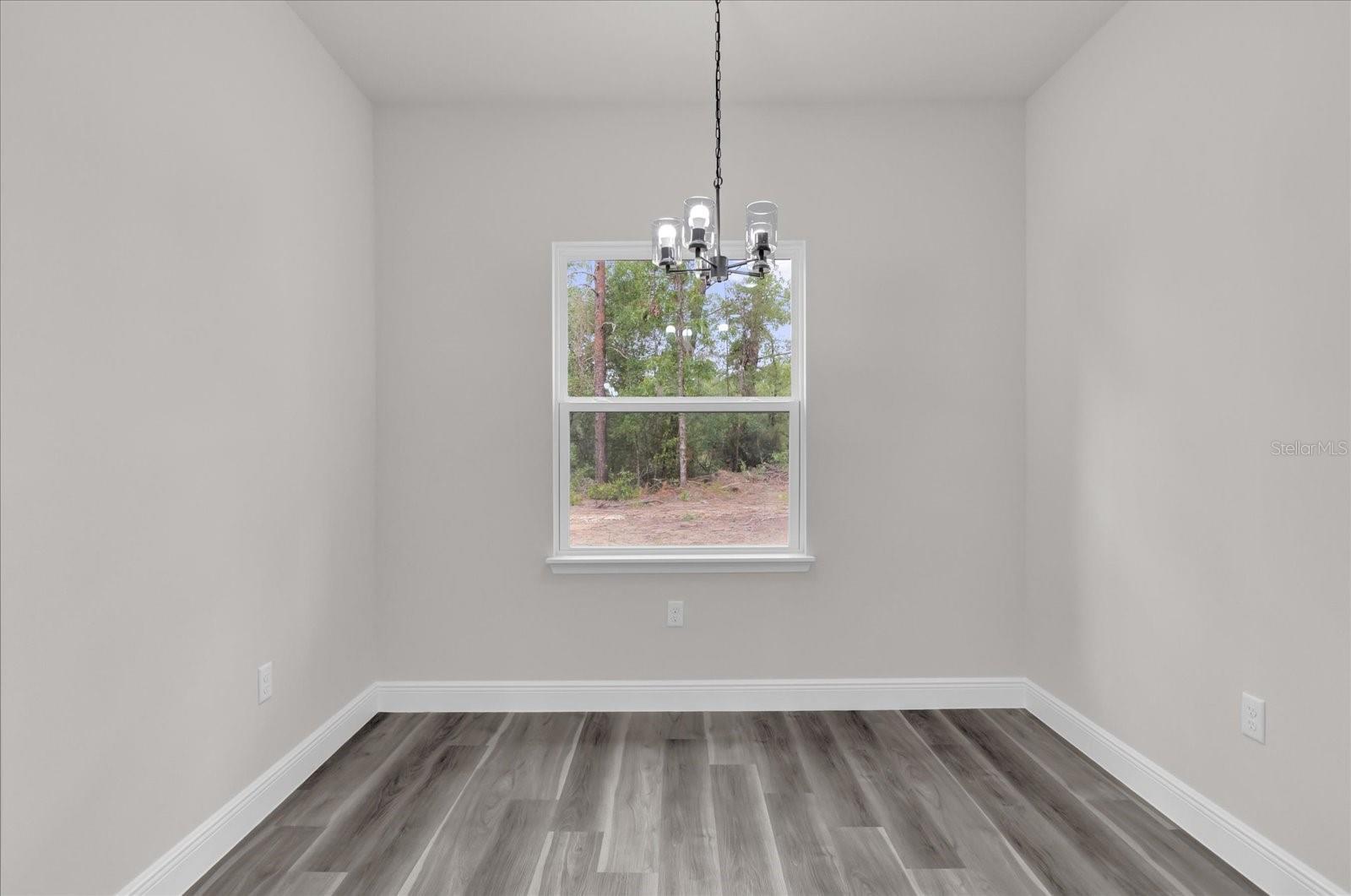Image 26 of 49 For 17501 Sw 41st Cir