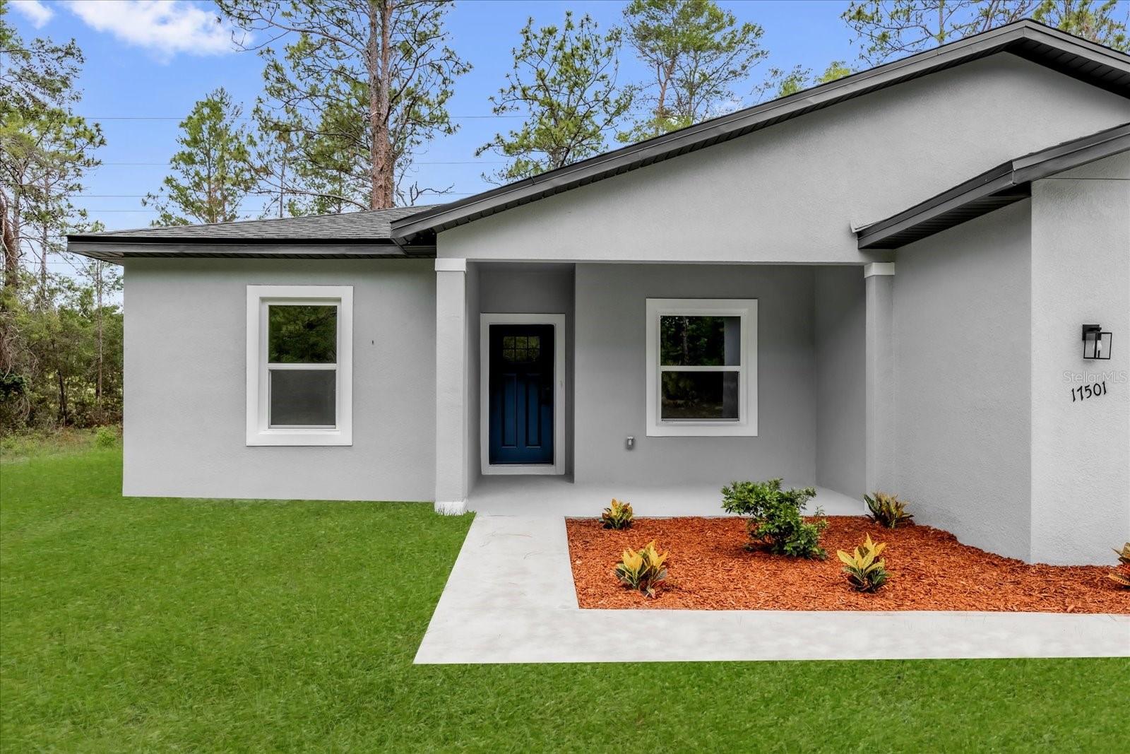 Image 3 of 49 For 17501 Sw 41st Cir