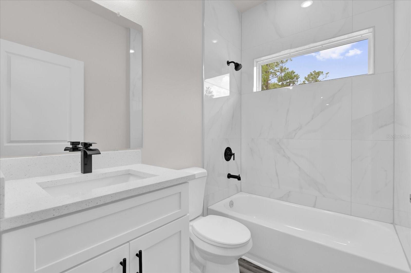 Image 38 of 49 For 17501 Sw 41st Cir