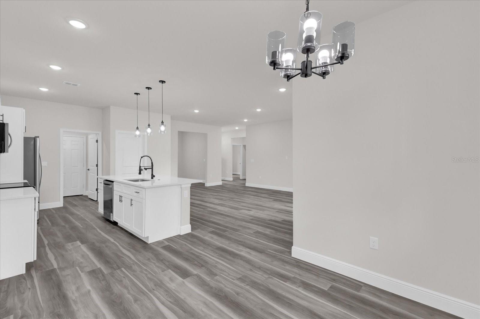 Image 7 of 49 For 17501 Sw 41st Cir