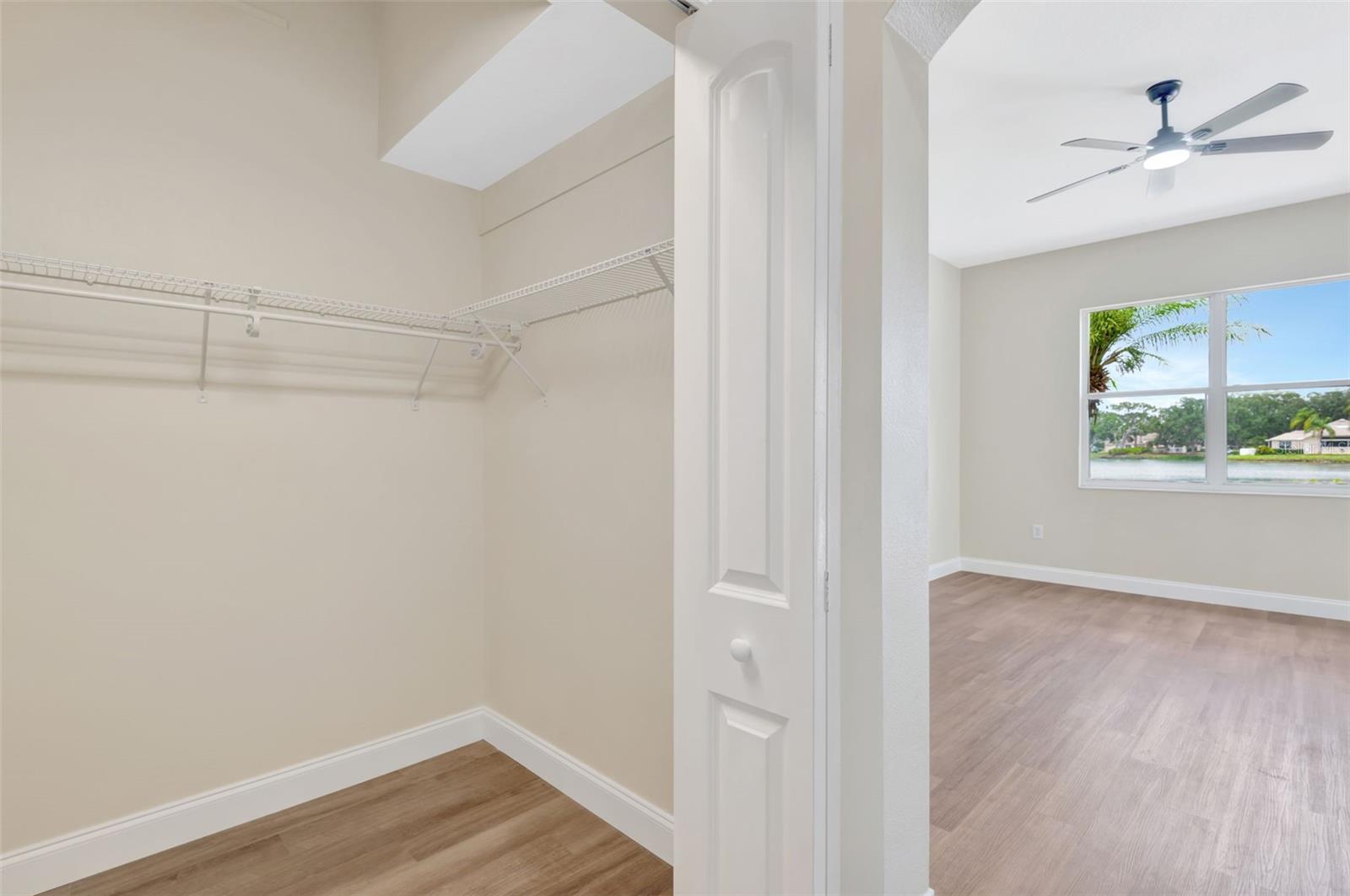 Image 14 of 37 For 11018 Pine Lilly Place
