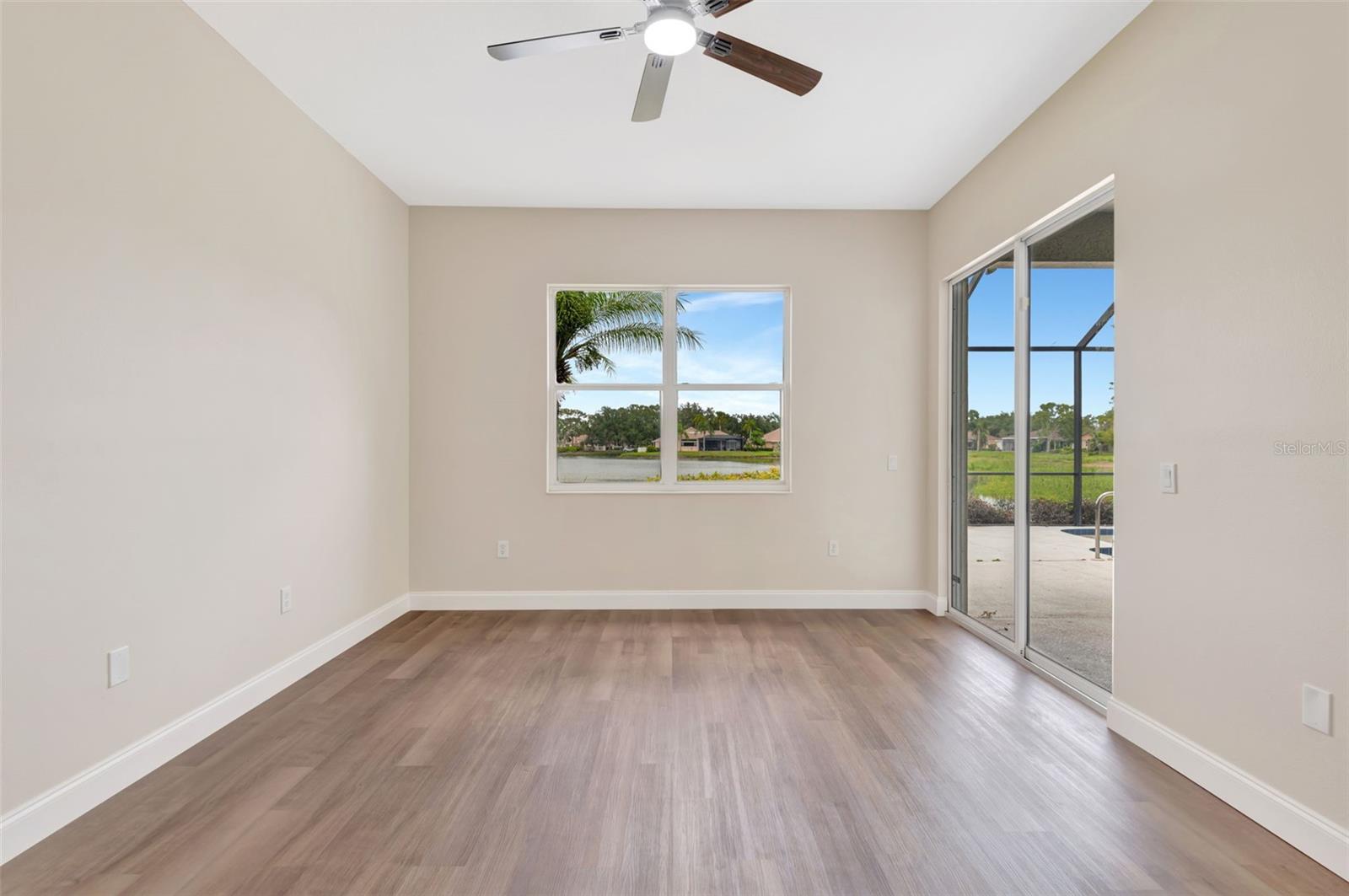 Image 15 of 37 For 11018 Pine Lilly Place