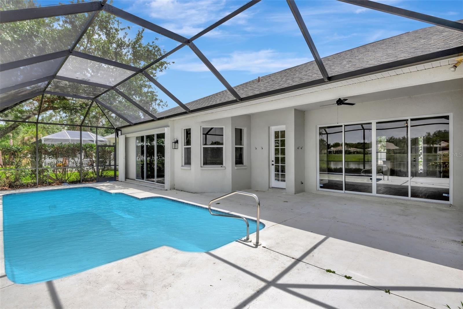 Image 31 of 37 For 11018 Pine Lilly Place