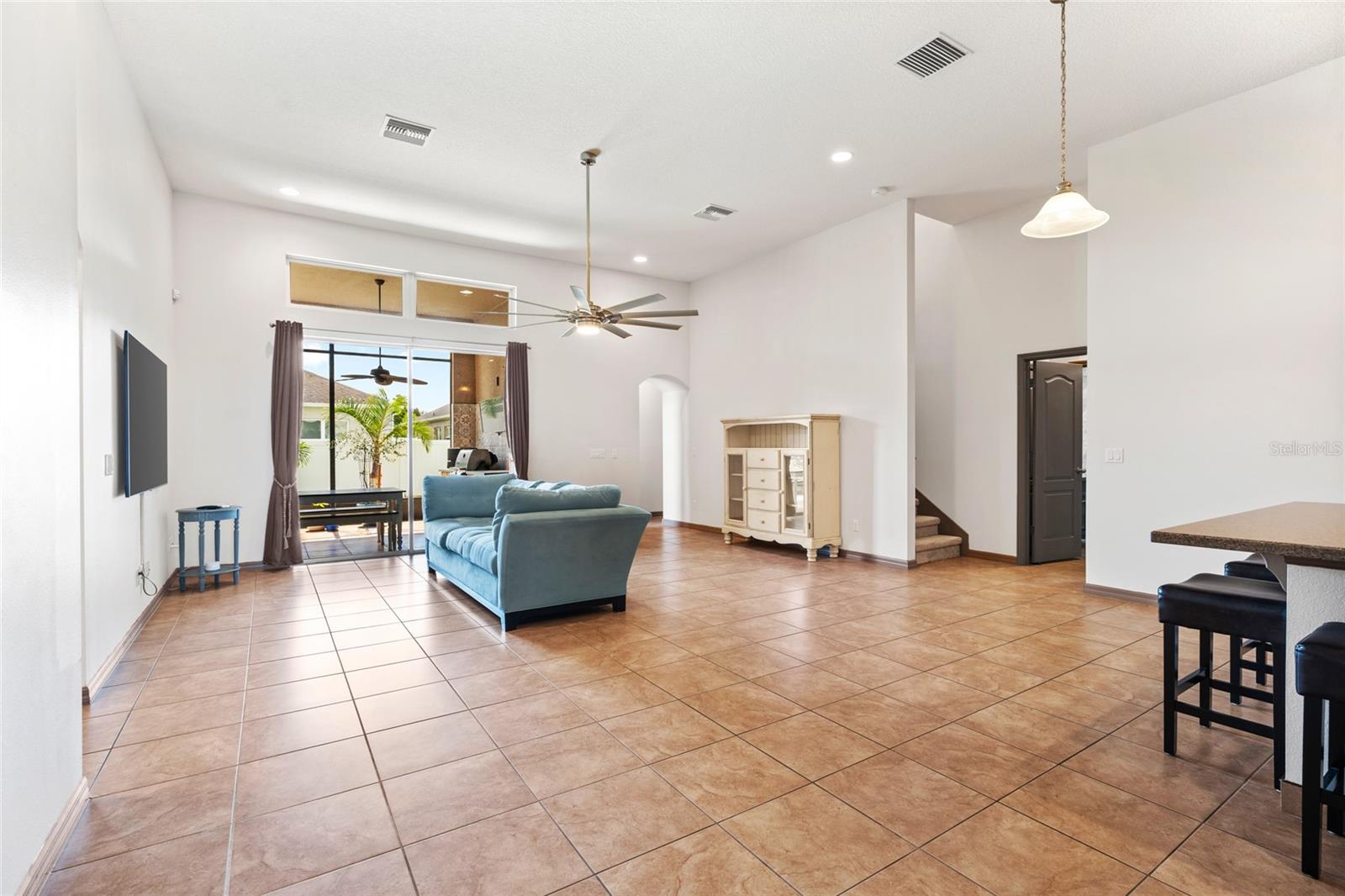 Image 11 of 48 For 2051 Sandy Garden Lane