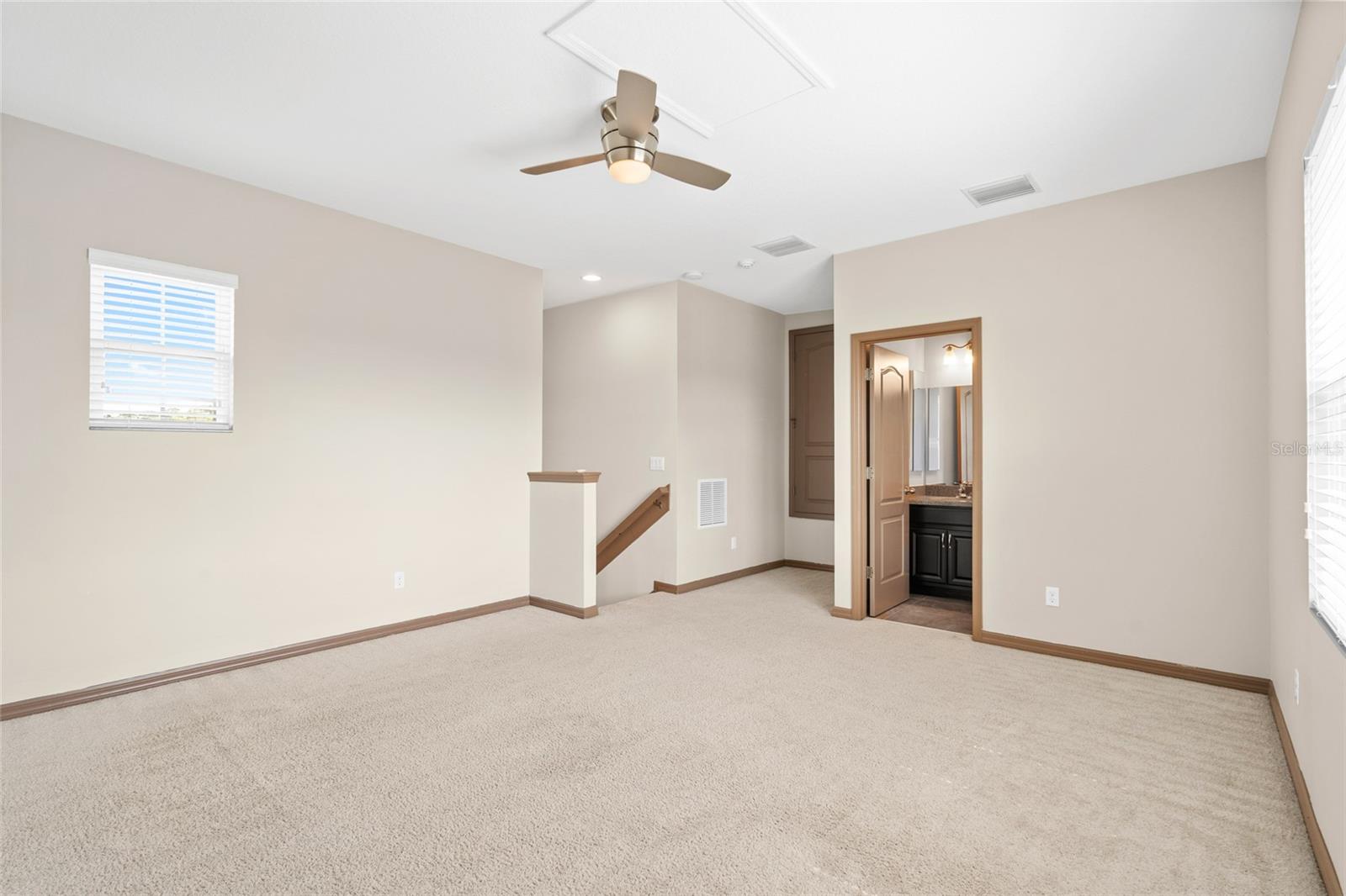 Image 32 of 48 For 2051 Sandy Garden Lane