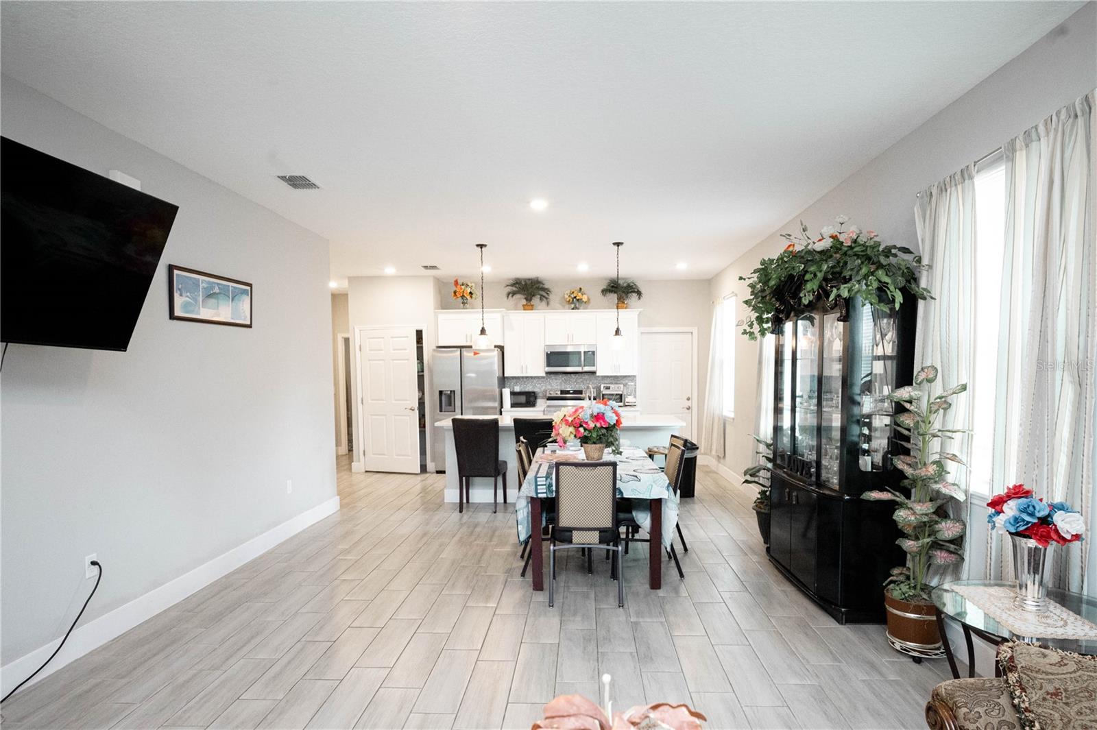 Image 7 of 35 For 309 13th Street