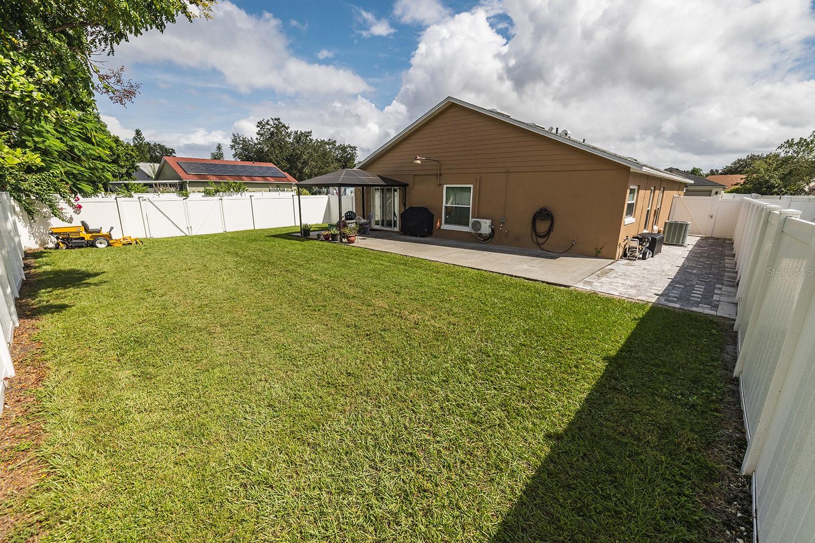 Image 38 of 45 For 8600 Fort Shea Avenue