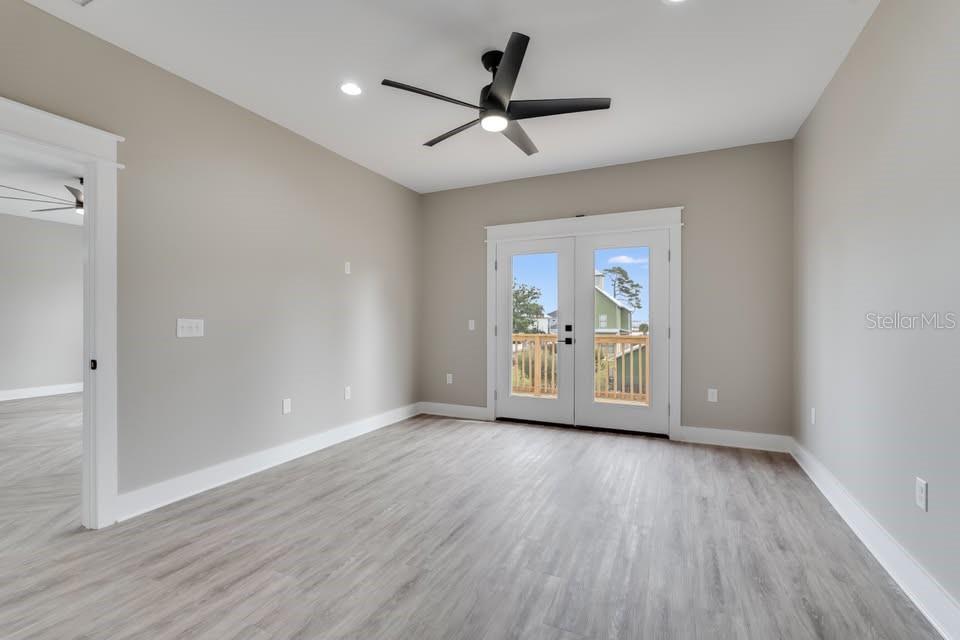 Image 10 of 22 For 2819 Susan Ave
