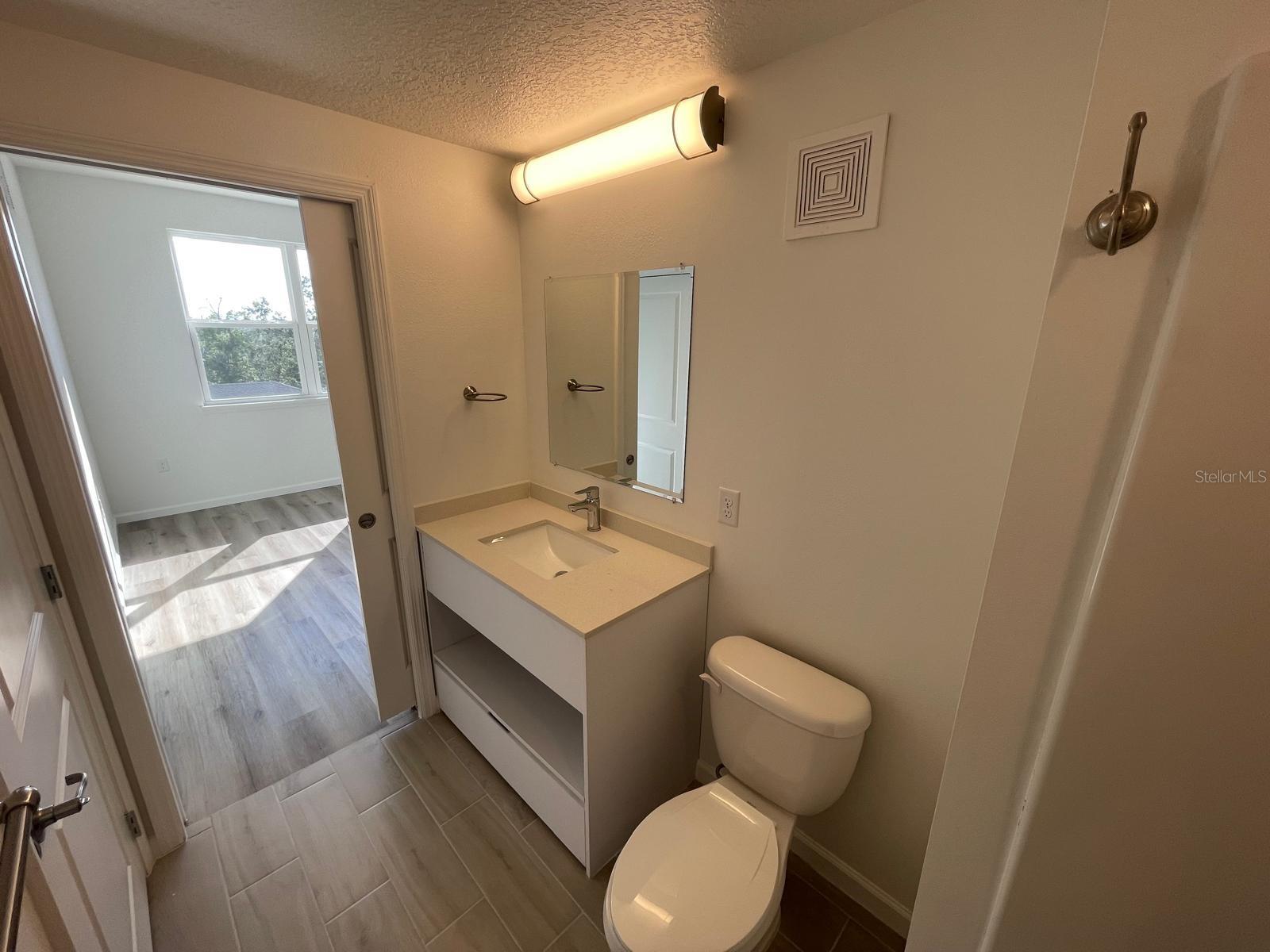 Image 18 of 34 For 1230 Southstation Place 416