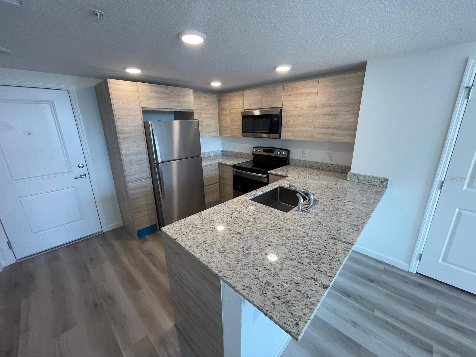 Image 7 of 34 For 1230 Southstation Place 416