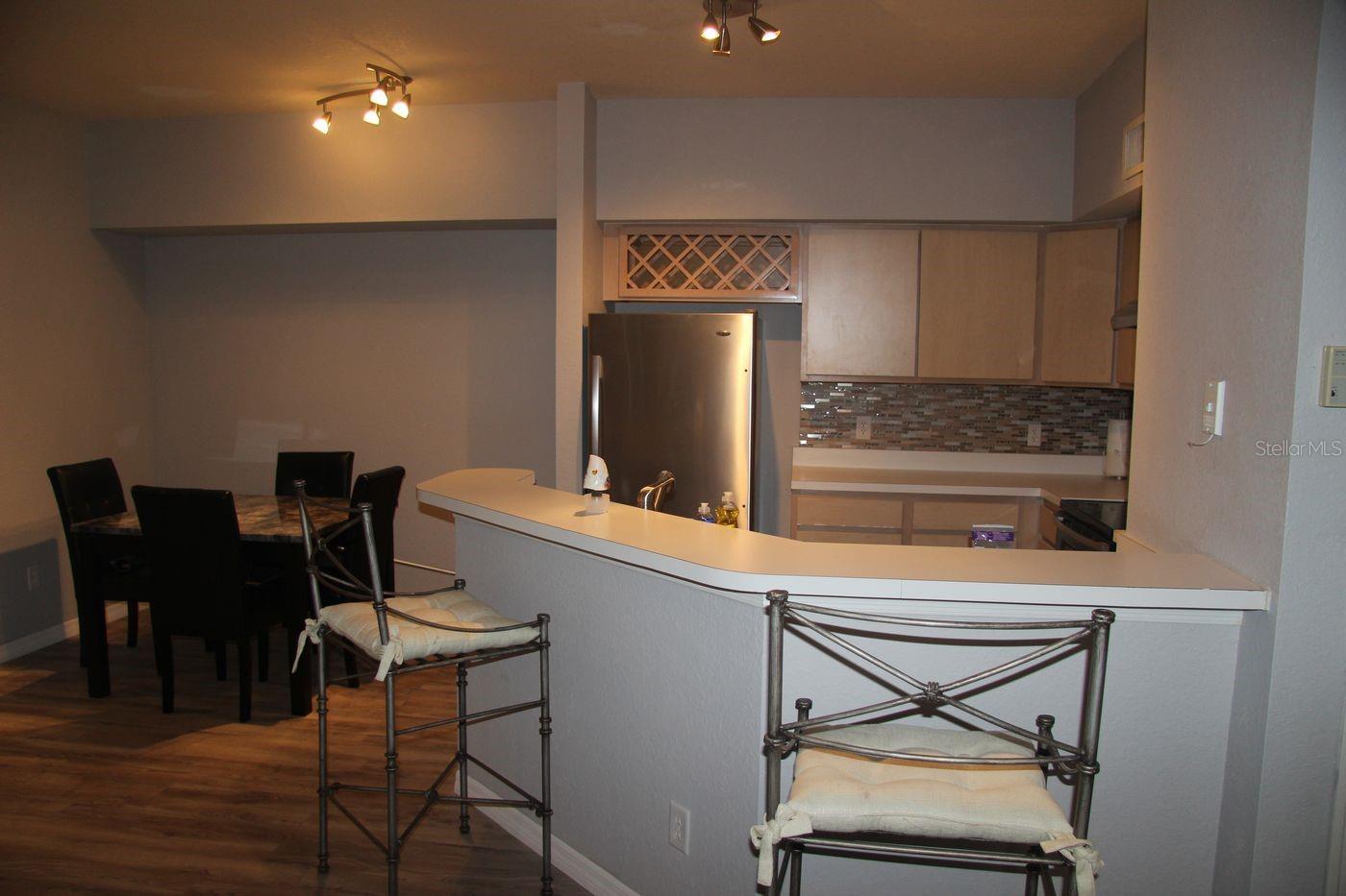 Image 7 of 12 For 831 Camargo Way 209