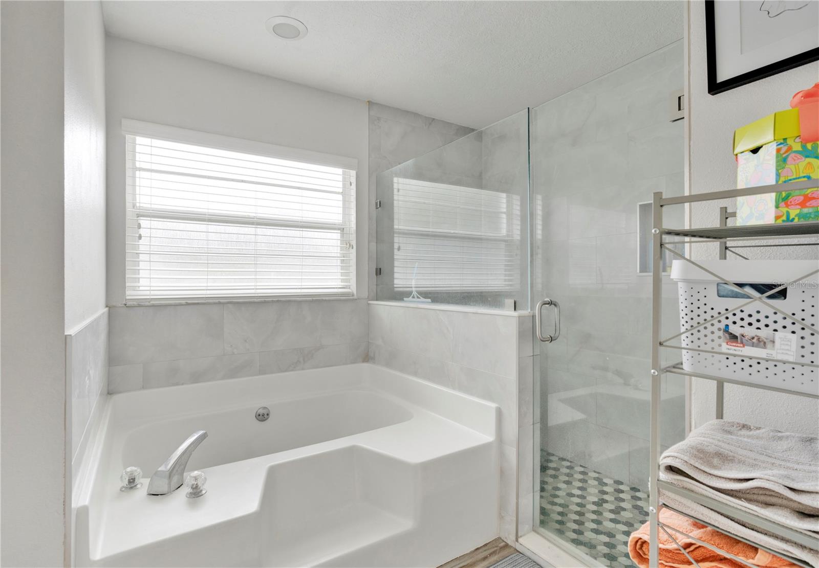 Image 13 of 31 For 4865 Gorham Avenue