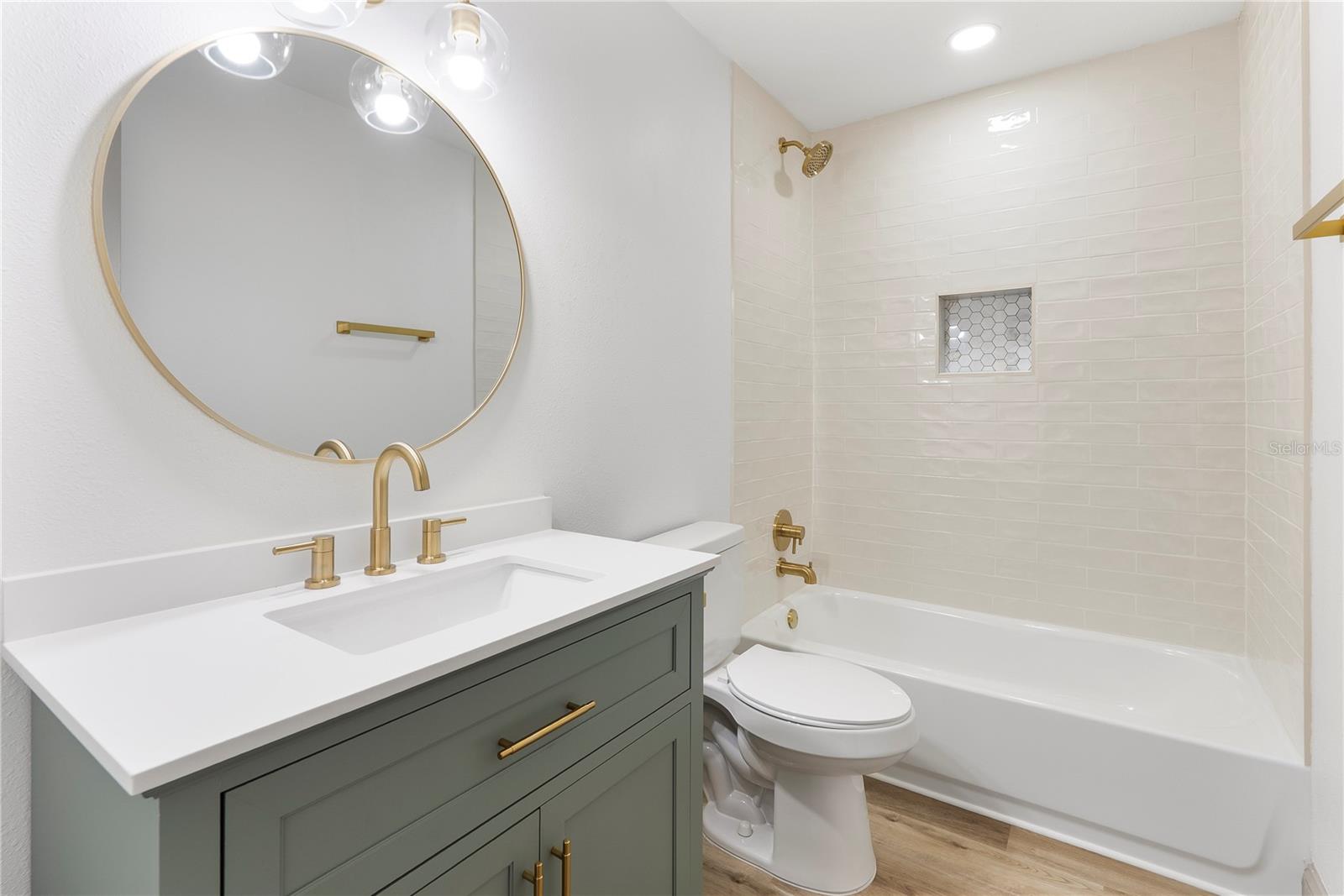 Image 22 of 25 For 7446 Houston Court E