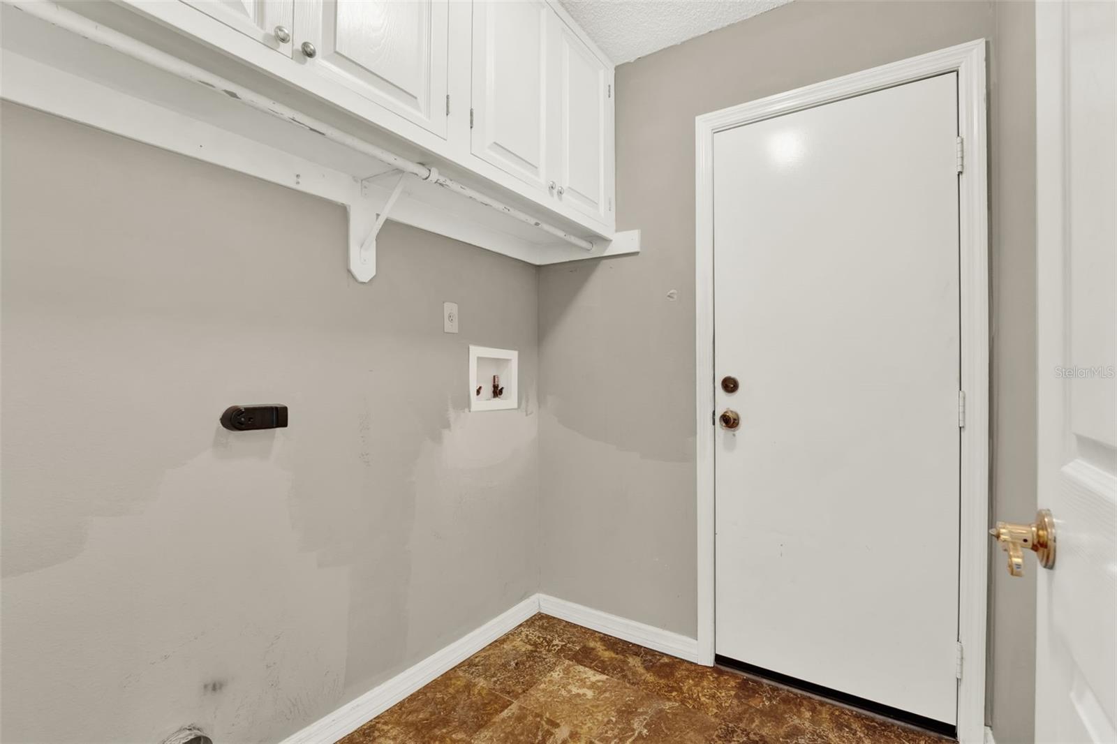 Image 26 of 48 For 1706 Terra Cota Court