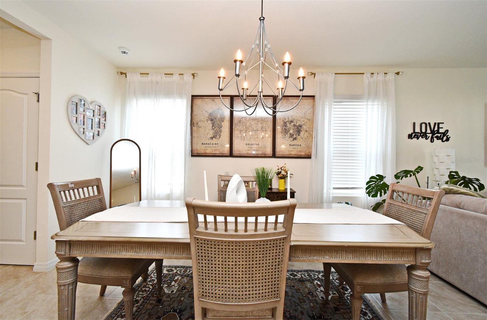 Image 11 of 61 For 1790 Southfork Drive