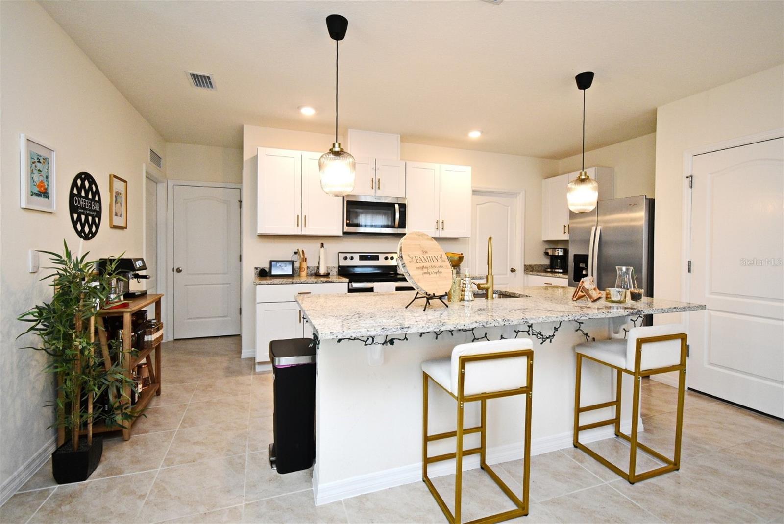 Image 17 of 61 For 1790 Southfork Drive