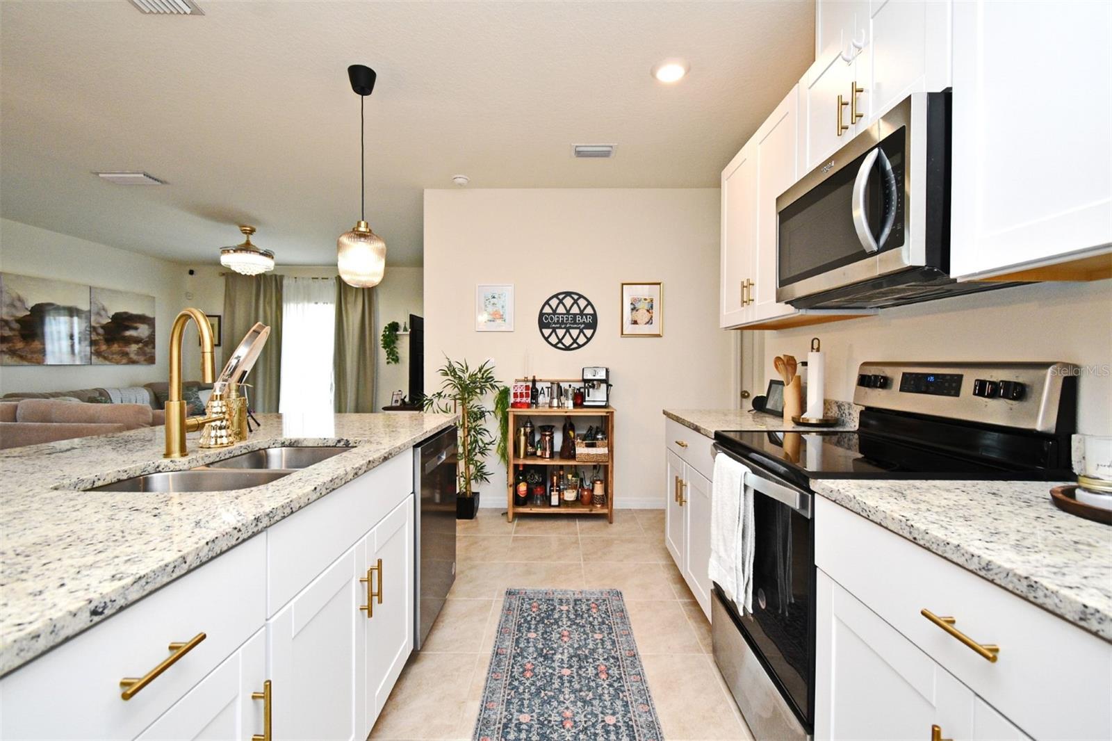 Image 19 of 61 For 1790 Southfork Drive