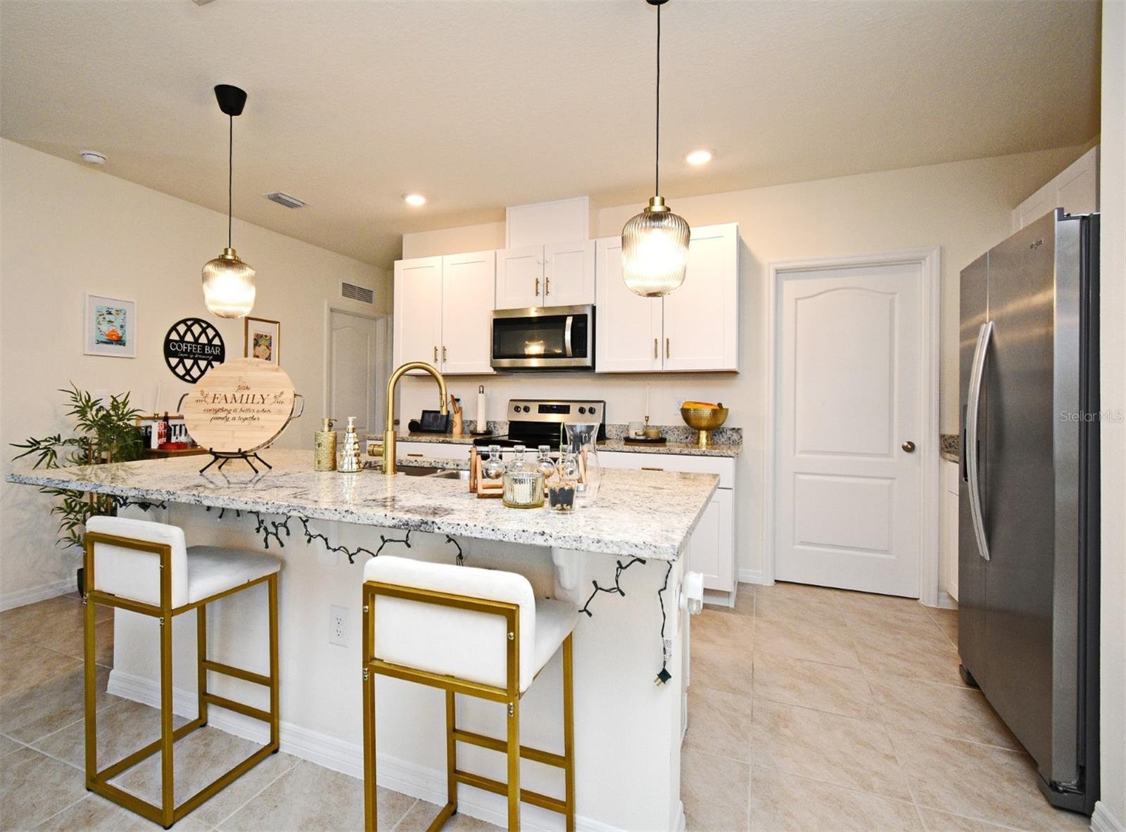 Image 20 of 61 For 1790 Southfork Drive