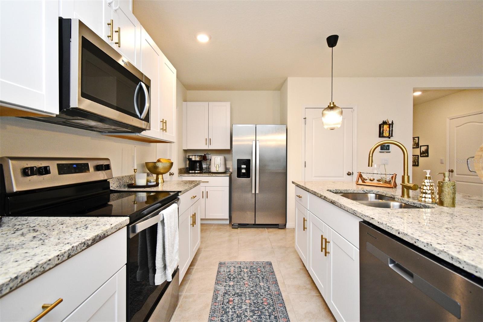Image 21 of 61 For 1790 Southfork Drive