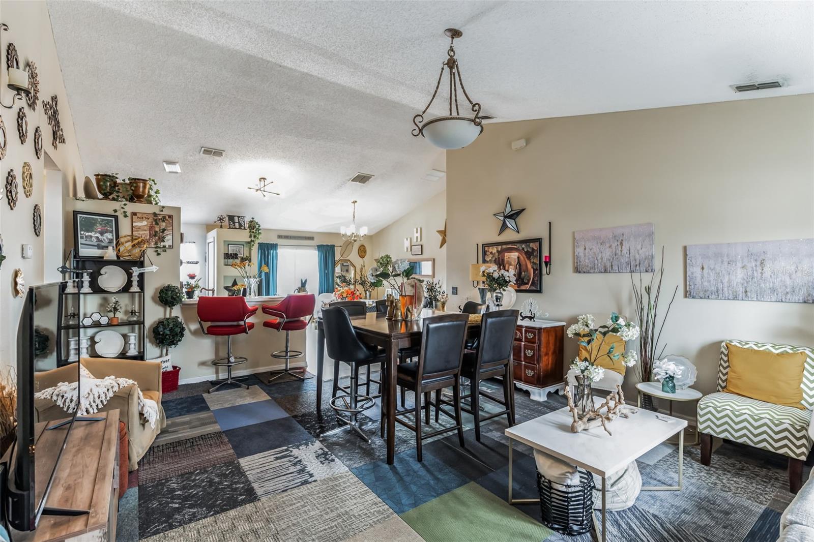Image 3 of 16 For 1907 Myakka Ct