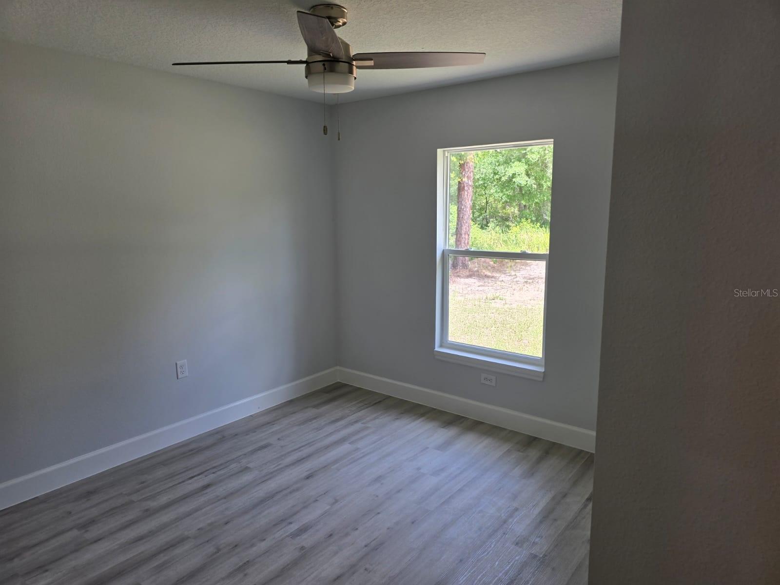 Image 17 of 23 For 4325 157th Terrace