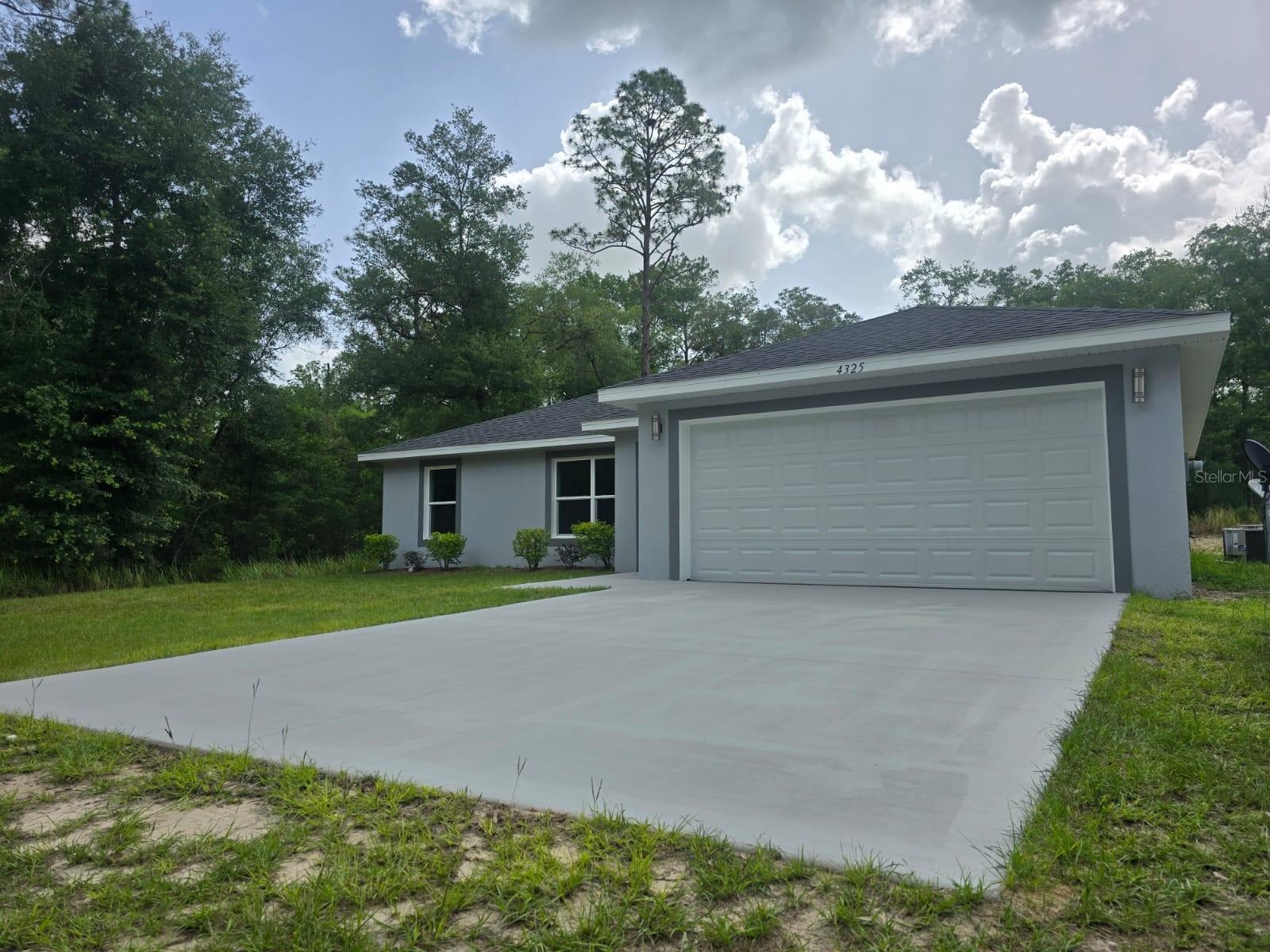 Image 4 of 23 For 4325 157th Terrace