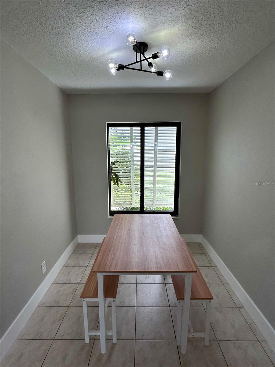 Image 10 of 31 For 7310 Sunshine Skyway Lane S 116
