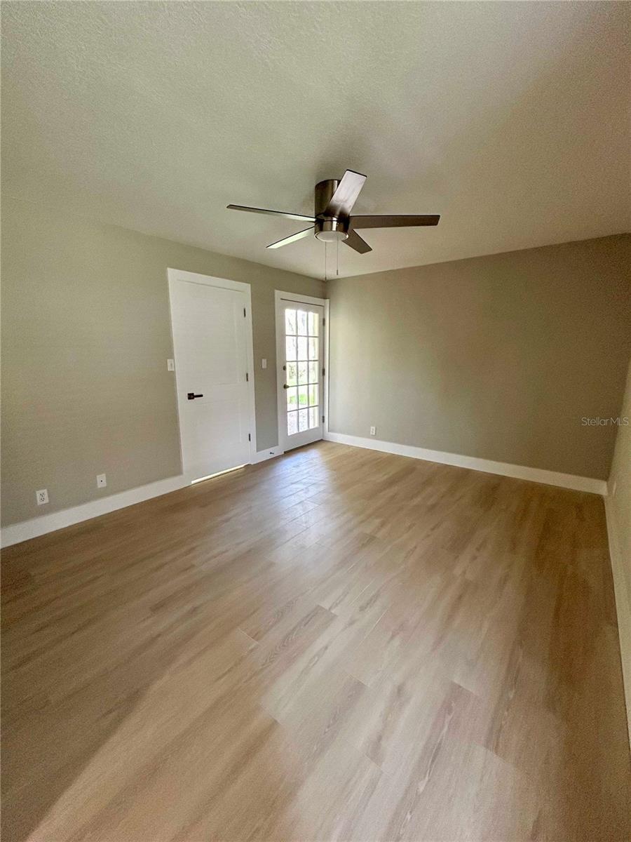 Image 13 of 31 For 7310 Sunshine Skyway Lane S 116