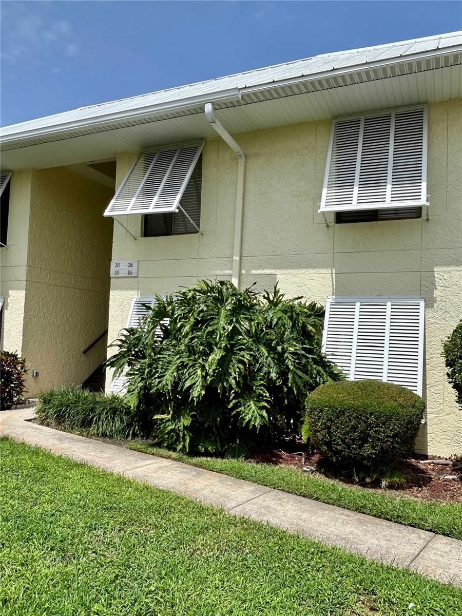 Image 3 of 31 For 7310 Sunshine Skyway Lane S 116