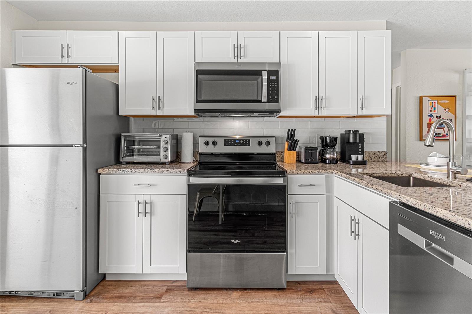 Image 11 of 52 For 5070 Orange Boulevard