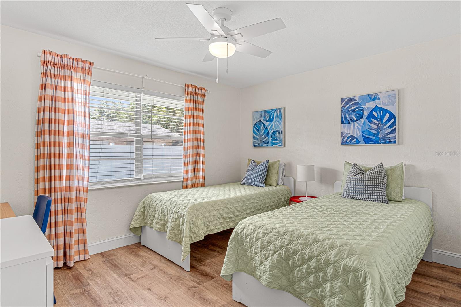 Image 16 of 52 For 5070 Orange Boulevard