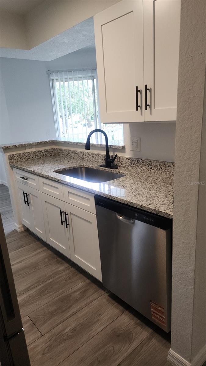 Image 12 of 26 For 11588 Westwood Boulevard 1523