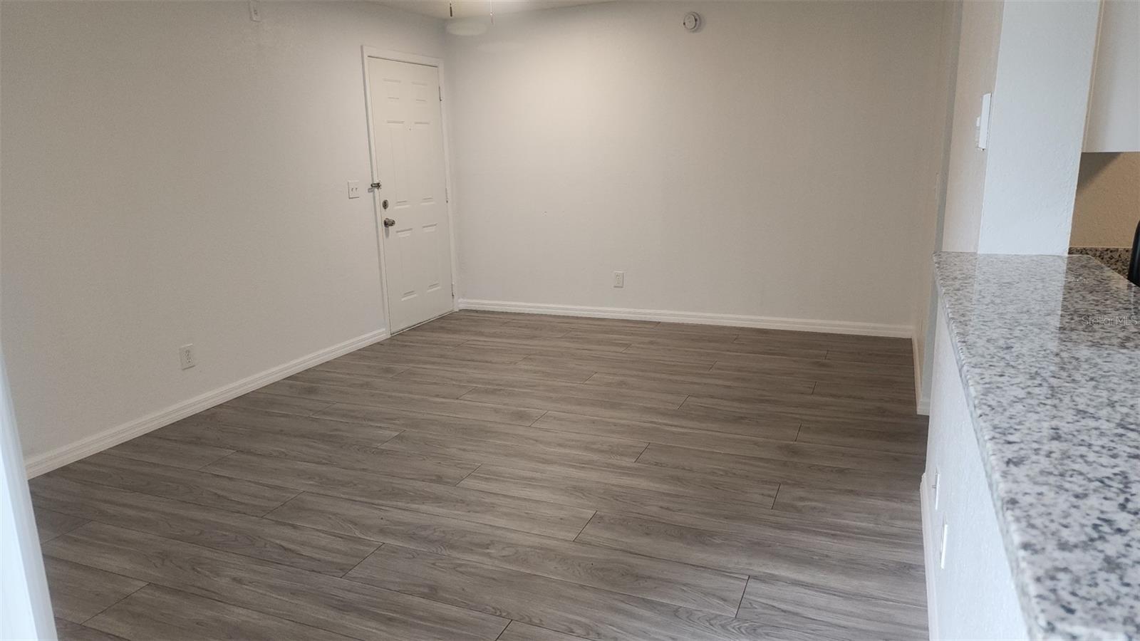 Image 17 of 26 For 11588 Westwood Boulevard 1523