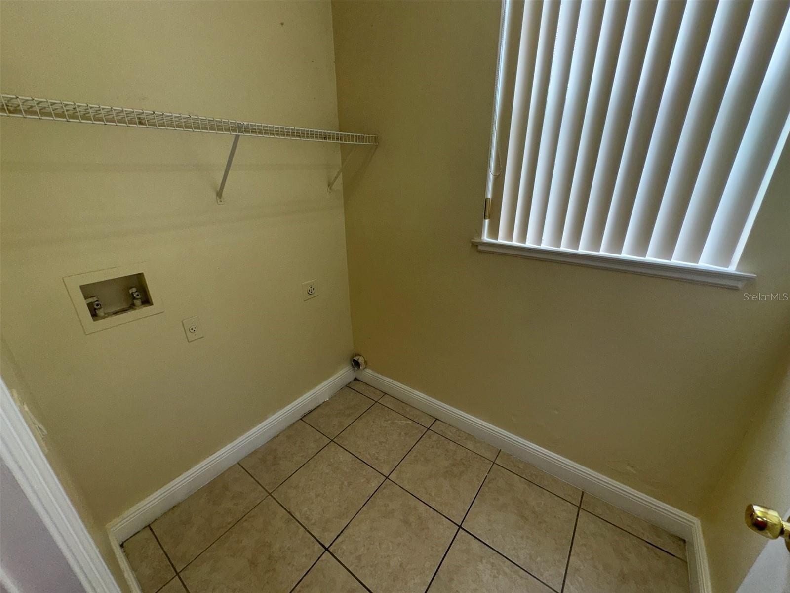 Image 11 of 24 For 14508 Cedar Branch Way