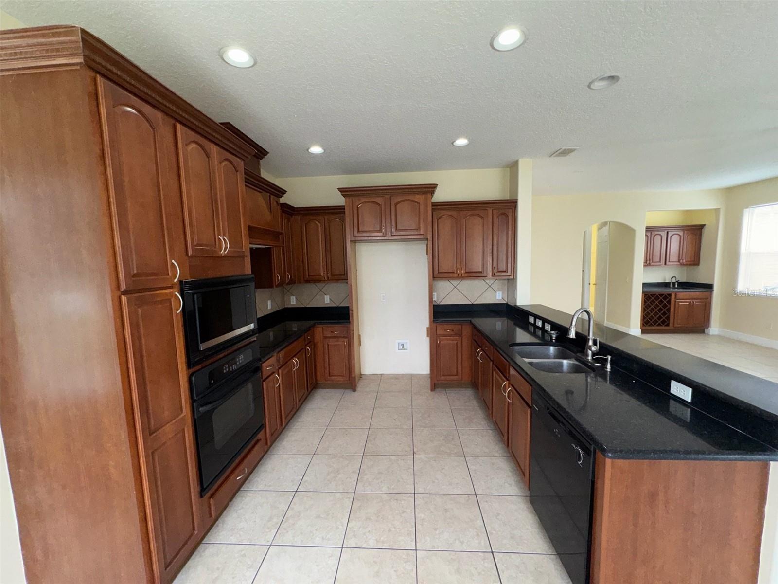 Image 6 of 24 For 14508 Cedar Branch Way