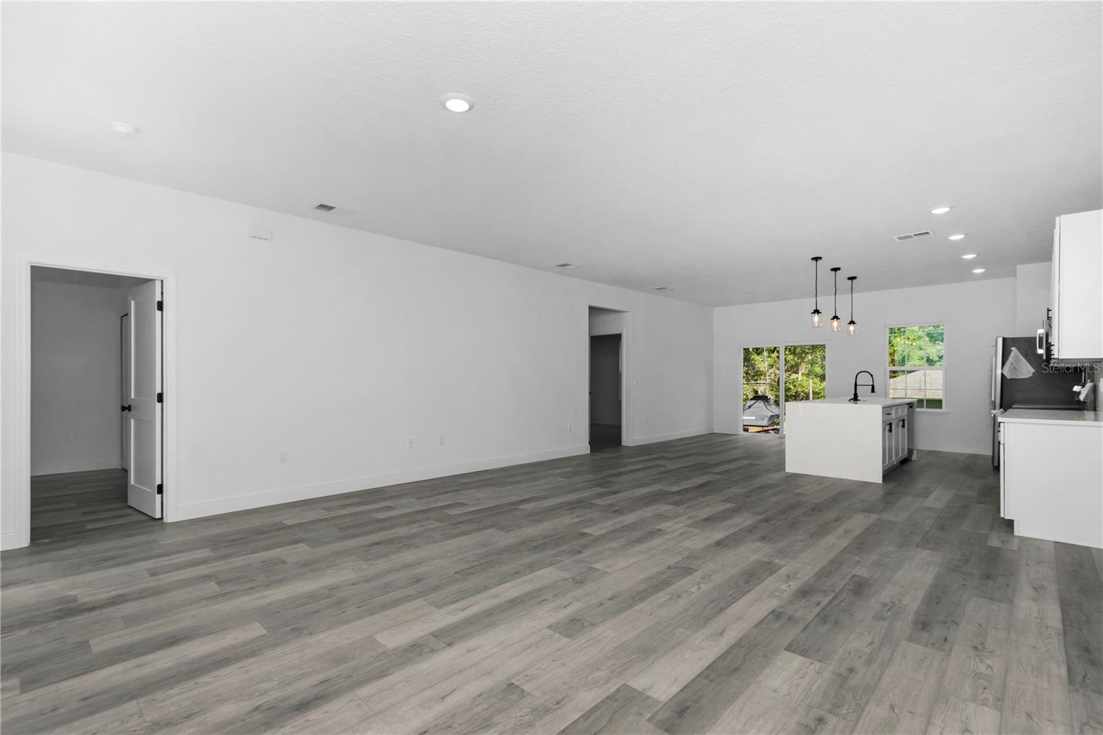 Image 18 of 44 For 9419 Jackson Way