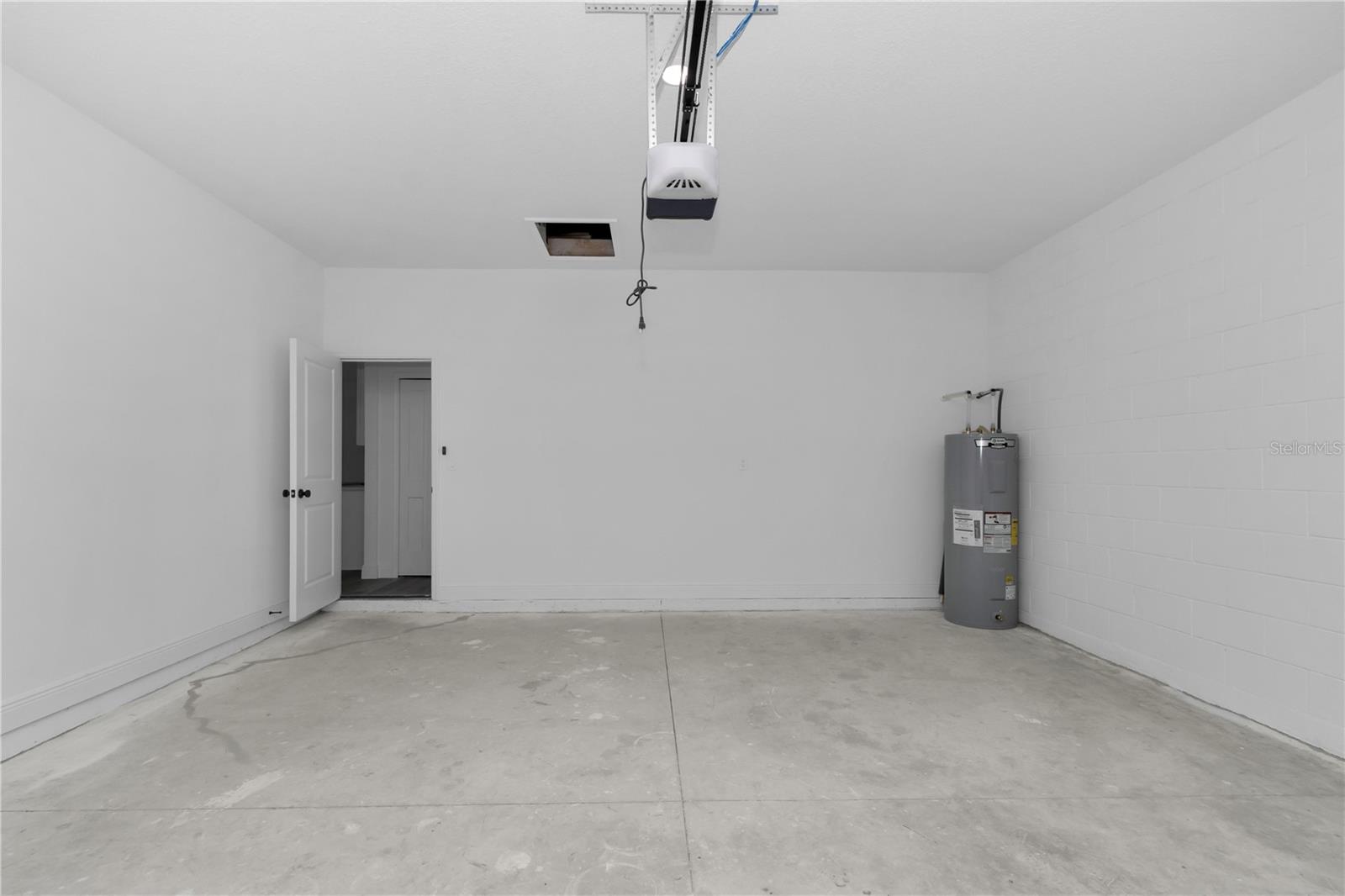 Image 35 of 44 For 9419 Jackson Way