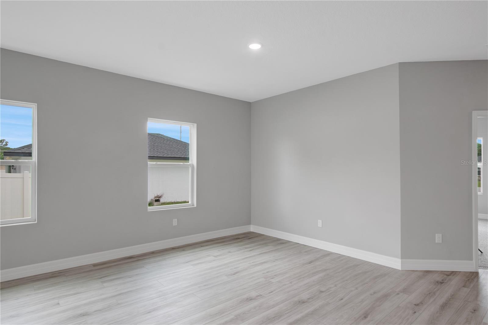 Image 20 of 42 For 4780 129th Place