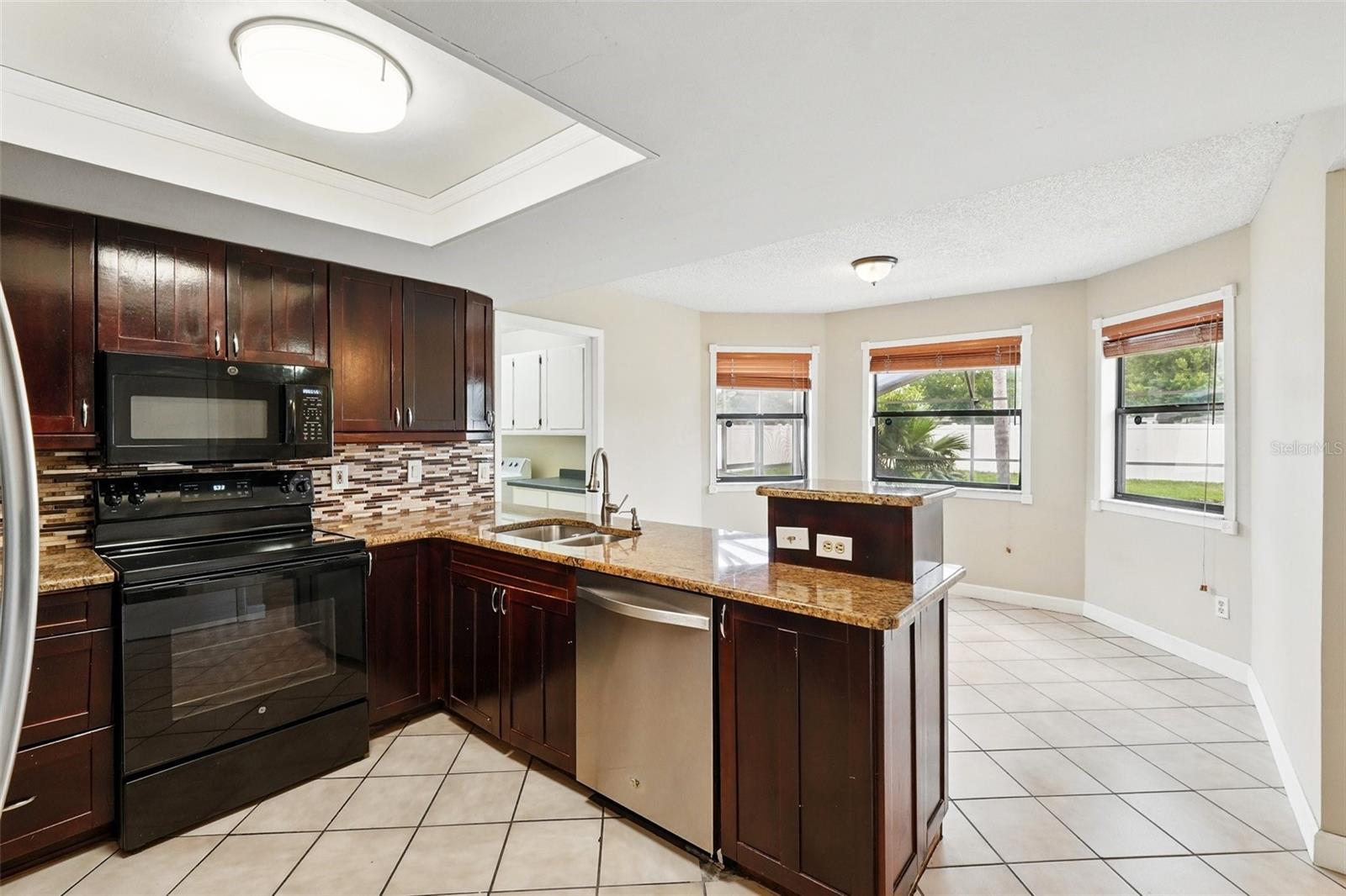 Image 8 of 40 For 7925 Tumblestone Drive