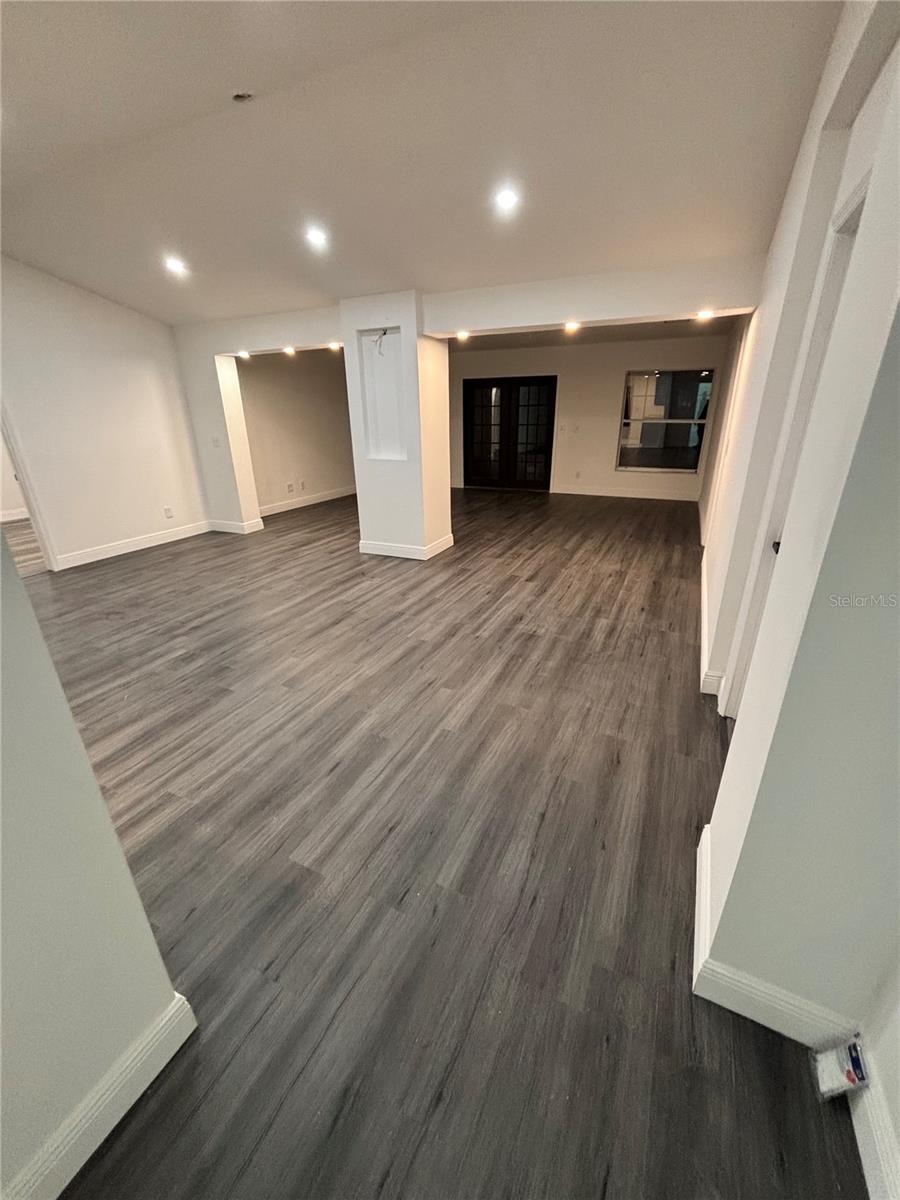 Image 3 of 18 For 6849 Palomino Drive