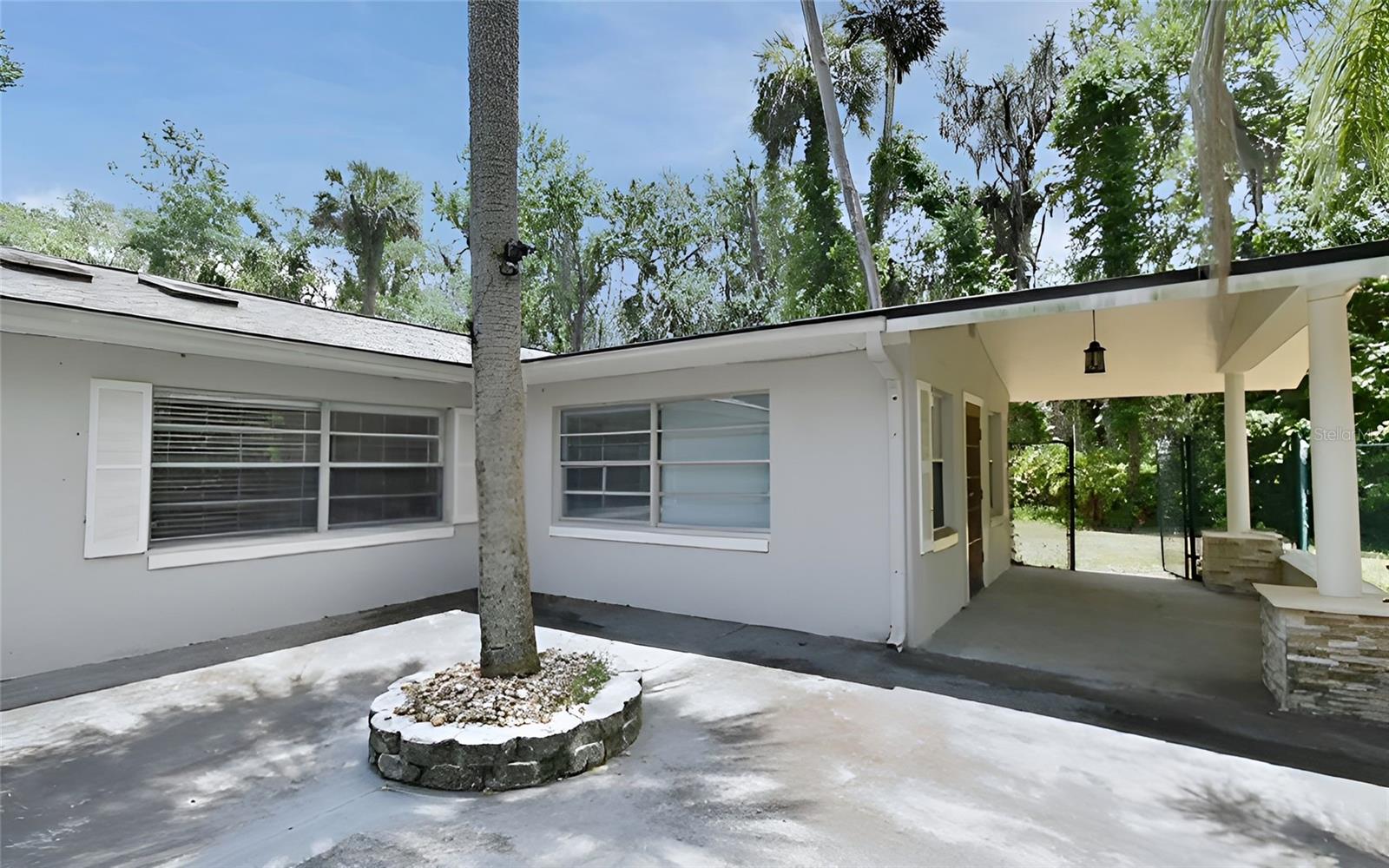Image 18 of 27 For 637 15th Street