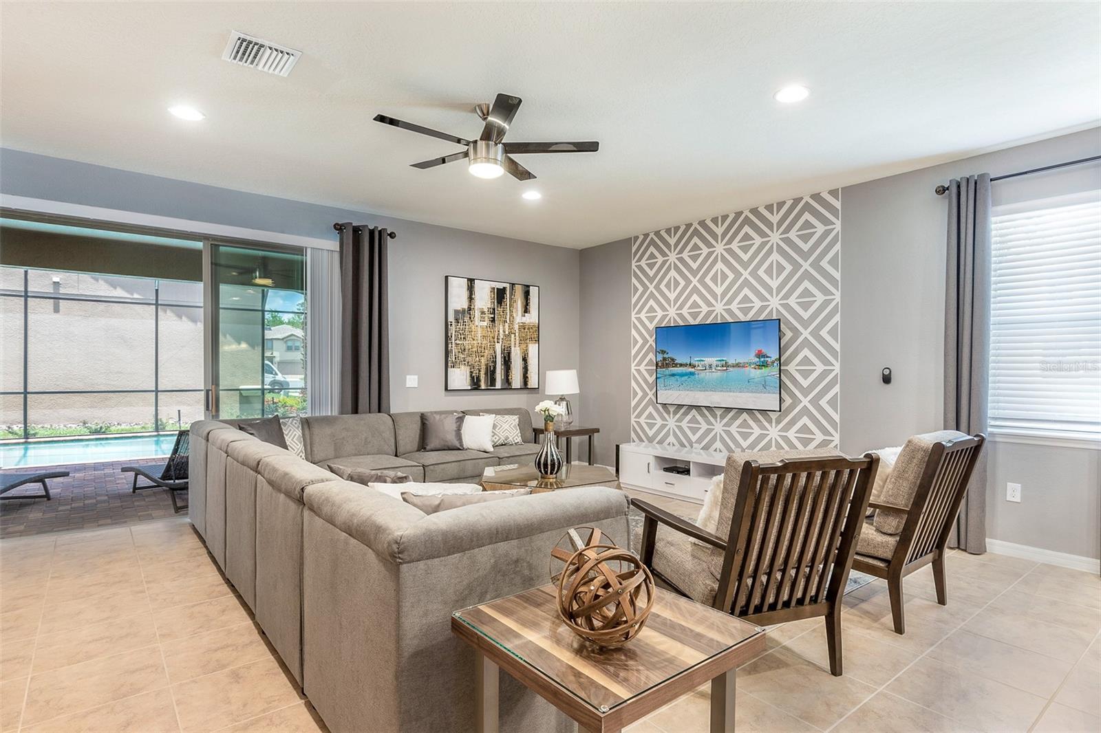 Image 11 of 45 For 8801 Corcovado Drive