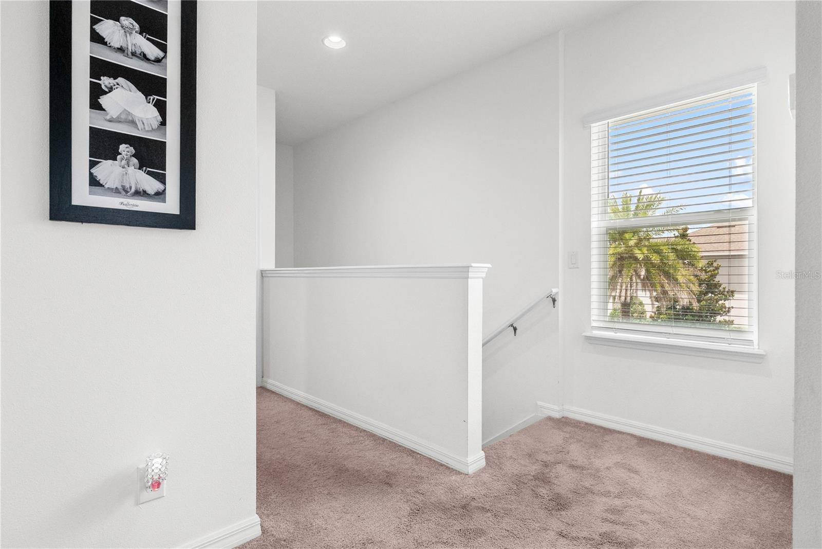 Image 19 of 31 For 11054 Hanlon Terrace Alley